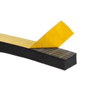 Uszczelka 10x15mm 40&deg;ShA samoprzylepna EPDM 10mb wzmocniona