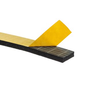 Uszczelka 4x15mm 40&deg;ShA samoprzylepna EPDM 10mb wzmocniona